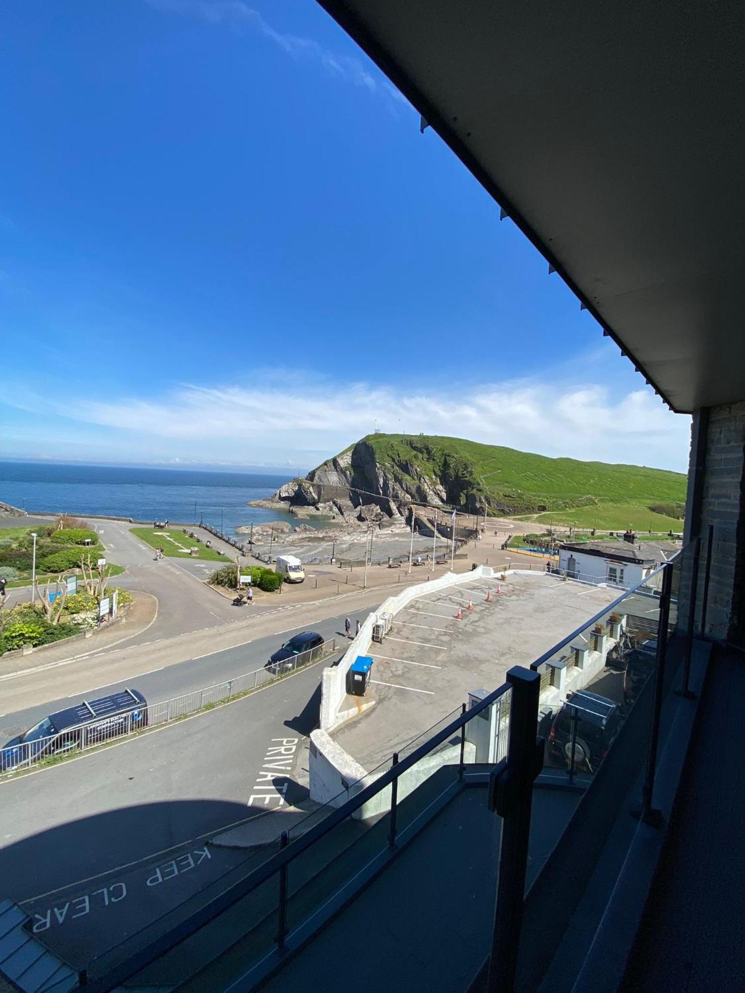 4 The View Apartments Ilfracombe - Seafront, Parking, Lift, Ev Εξωτερικό φωτογραφία