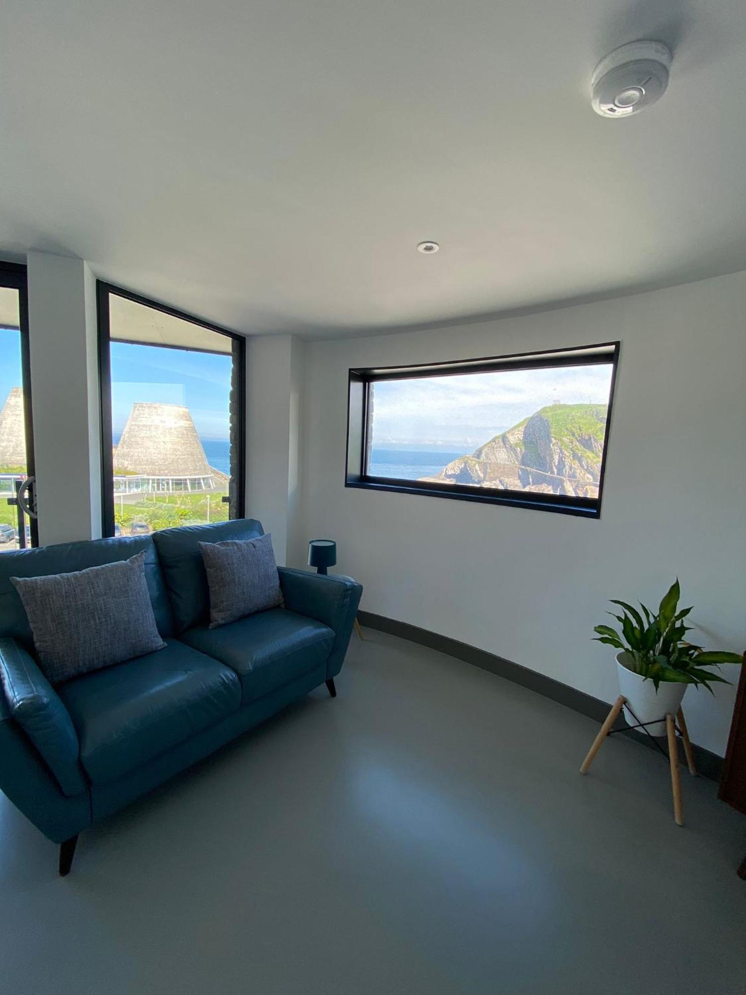 4 The View Apartments Ilfracombe - Seafront, Parking, Lift, Ev Εξωτερικό φωτογραφία